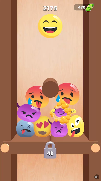 Schermata Emoji Blitz: Merge Puzzle Game 1